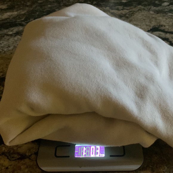 used like new international stüssy hoodie weighs almost 2 ponds (rare) - Picture 2 of 5